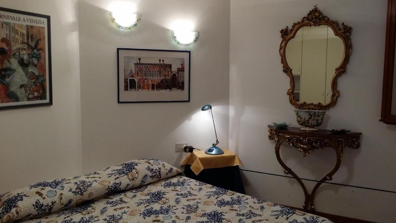 In The Heart Of Venice Free Internet ภายนอก รูปภาพ